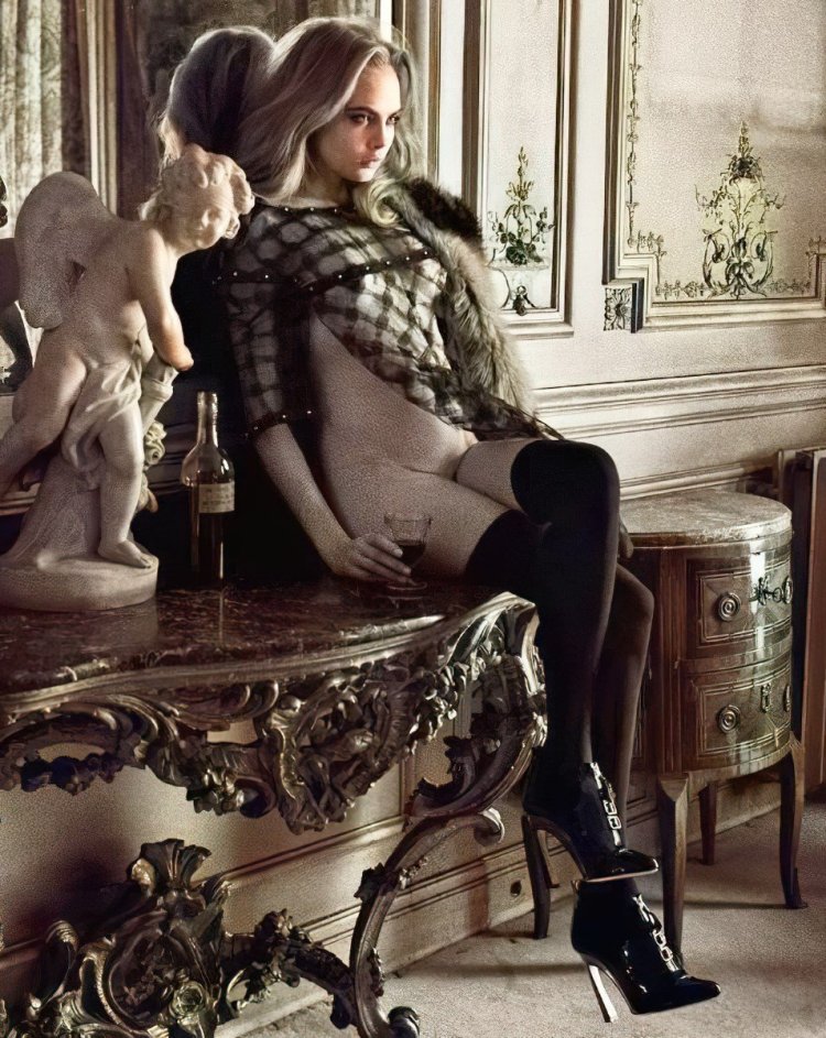 Cara Delevingne Erotic