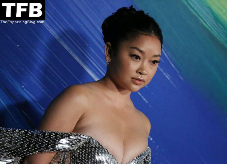 Lana Condor boobs naked