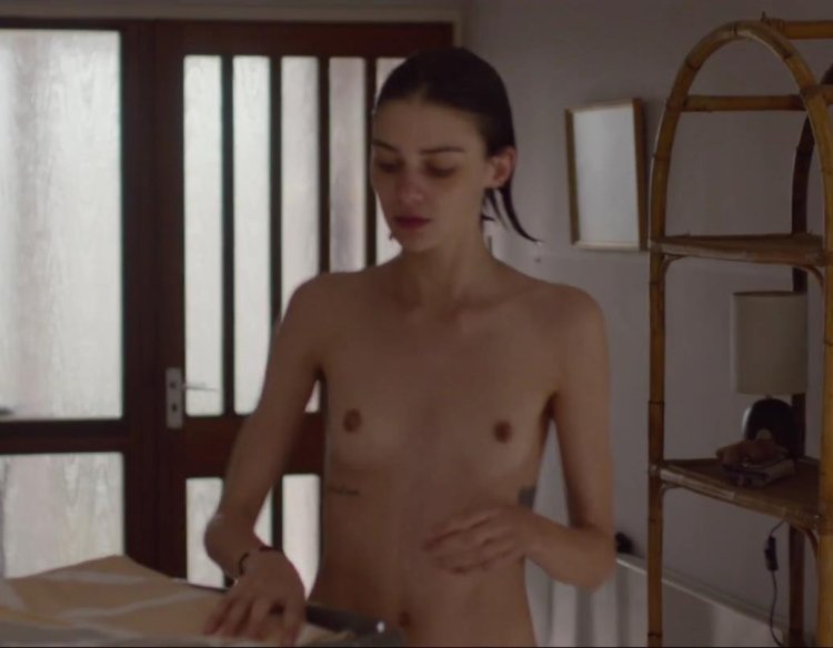 Emma Sedgrasted Naked