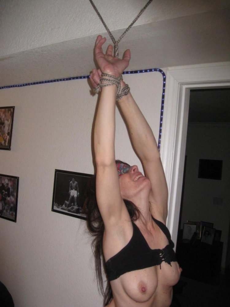 Embarrassed Nude Female - Page 2 - Fetish Auteur