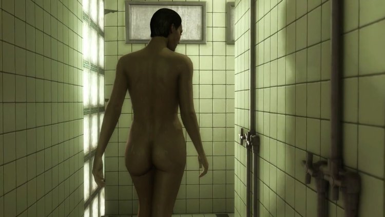 Hery Rhine Madison Page in the shower