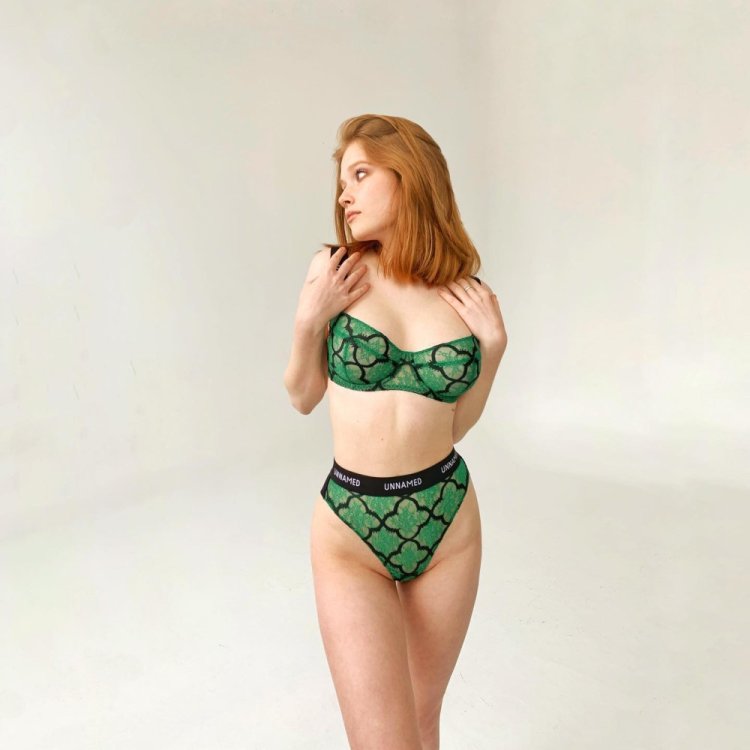 Clover Artofdan naked masturbates