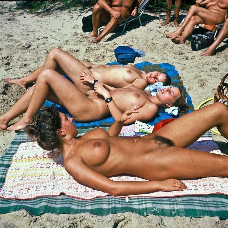 Naked women on German beaches