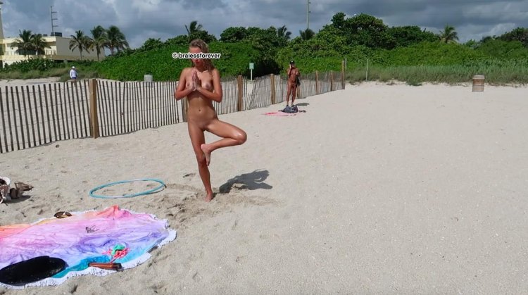 Exhibitionist Bitchinbubba Beach