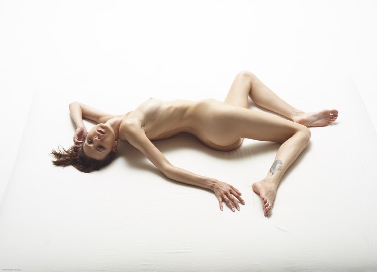 Marisa Peter Hegre straight back