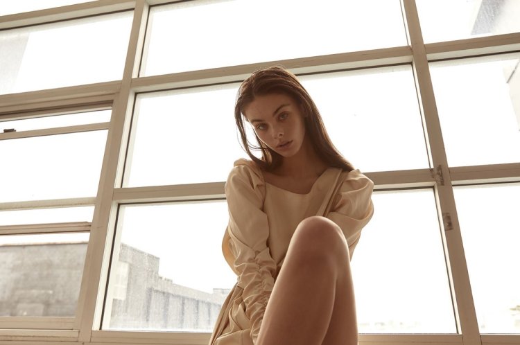 Stunning Beauty - Beauty and Glamor Volume 25 January 2021