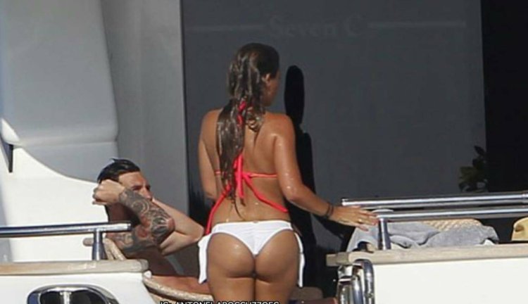 Antonella Rokuzzo chest