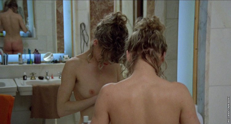 Actress Julie Christie Naked