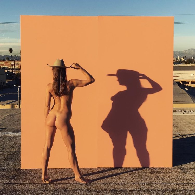 Hippie naked small breasts