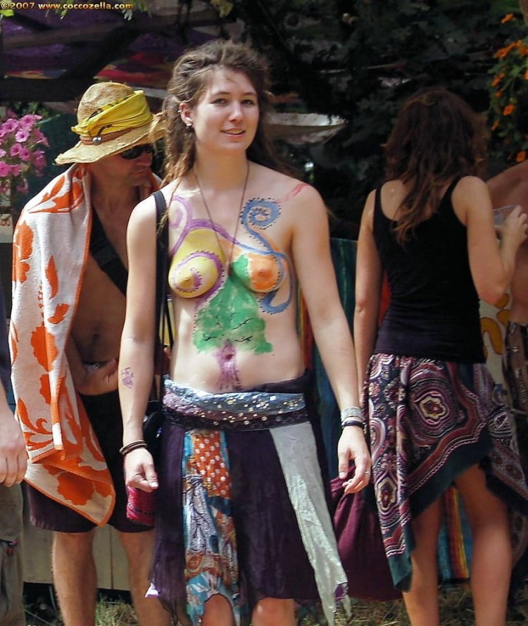 Hippie girls naked with big tits