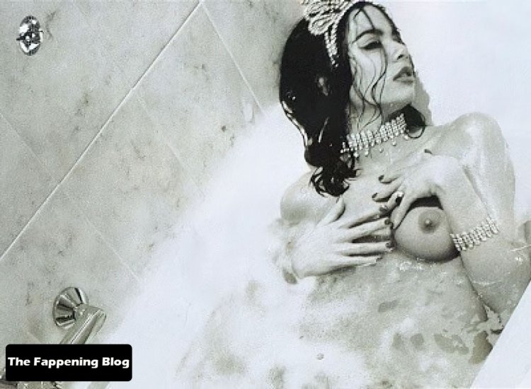 Luciana Ottavian naked