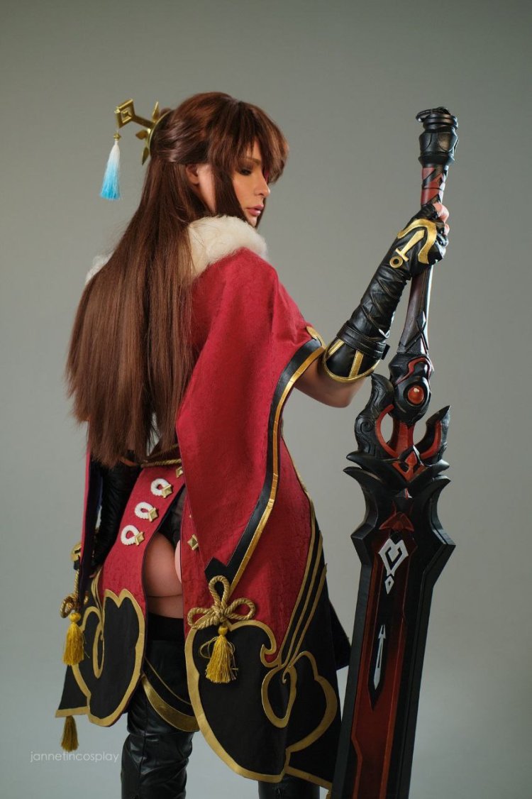 Zhanna Rudakova hot cosplay