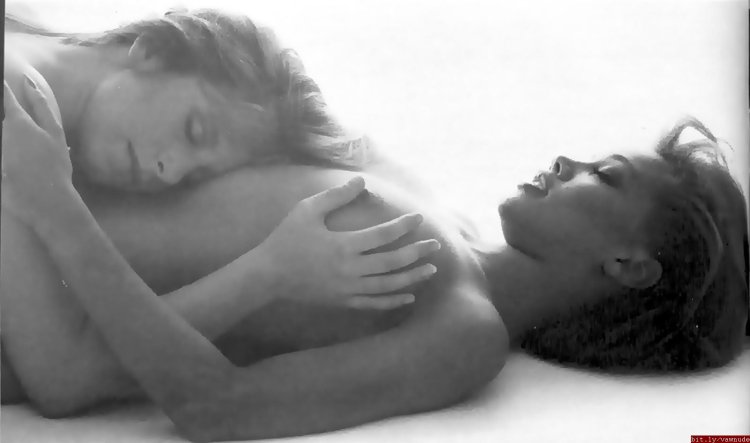 Vanessa Williams Lesbian photo shoot