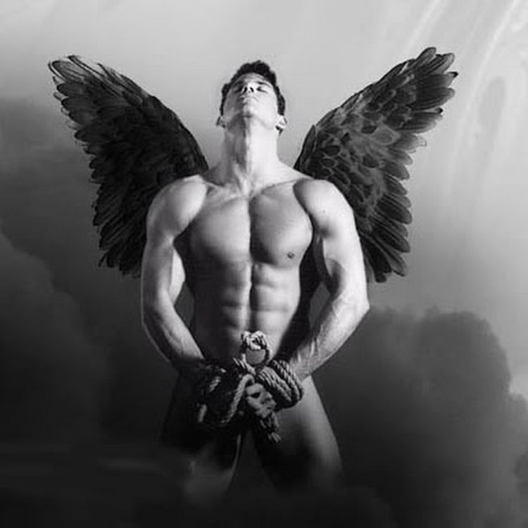 Keilah Kang in bikini