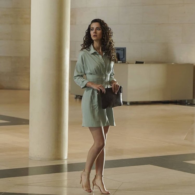 Irem Helvajioglu is windy