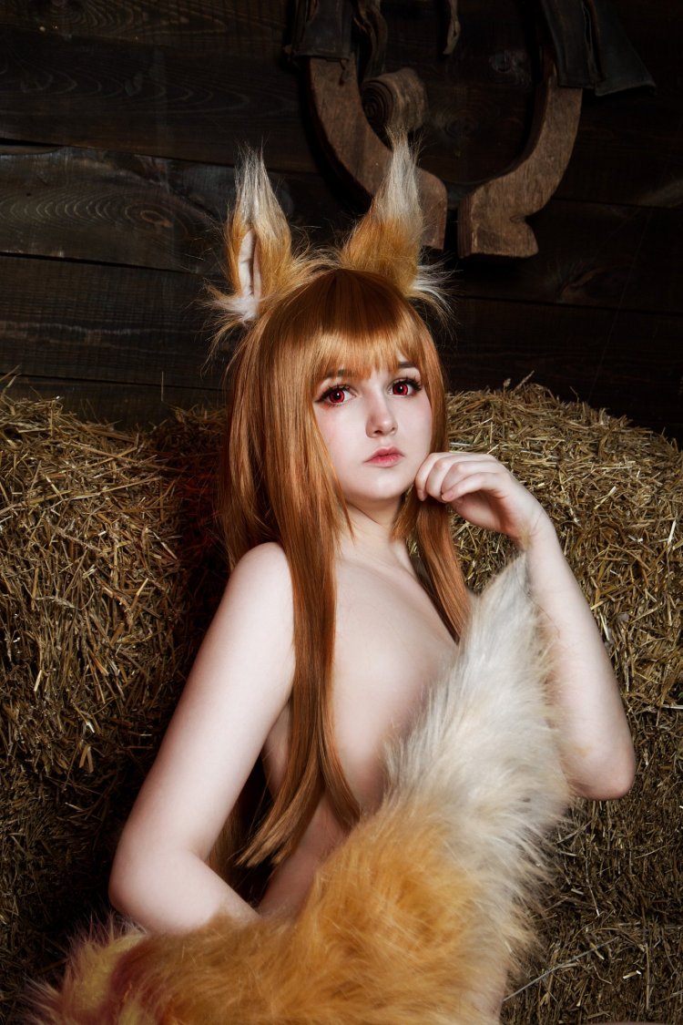 Horo Cosplay Christina Fink
