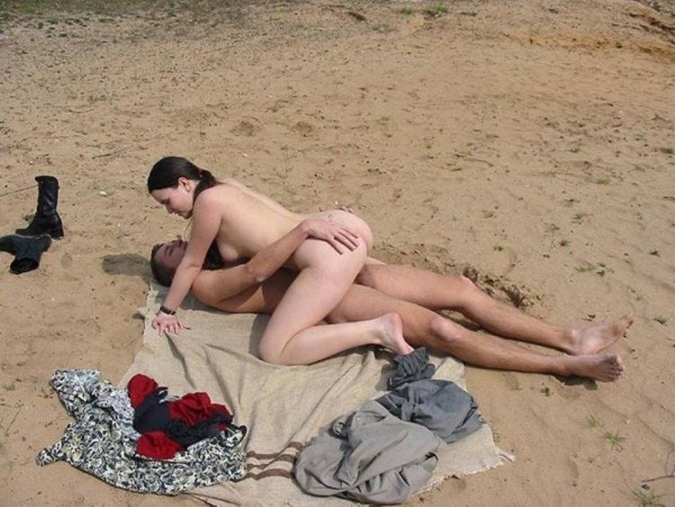 Exhibitionism on a public beach