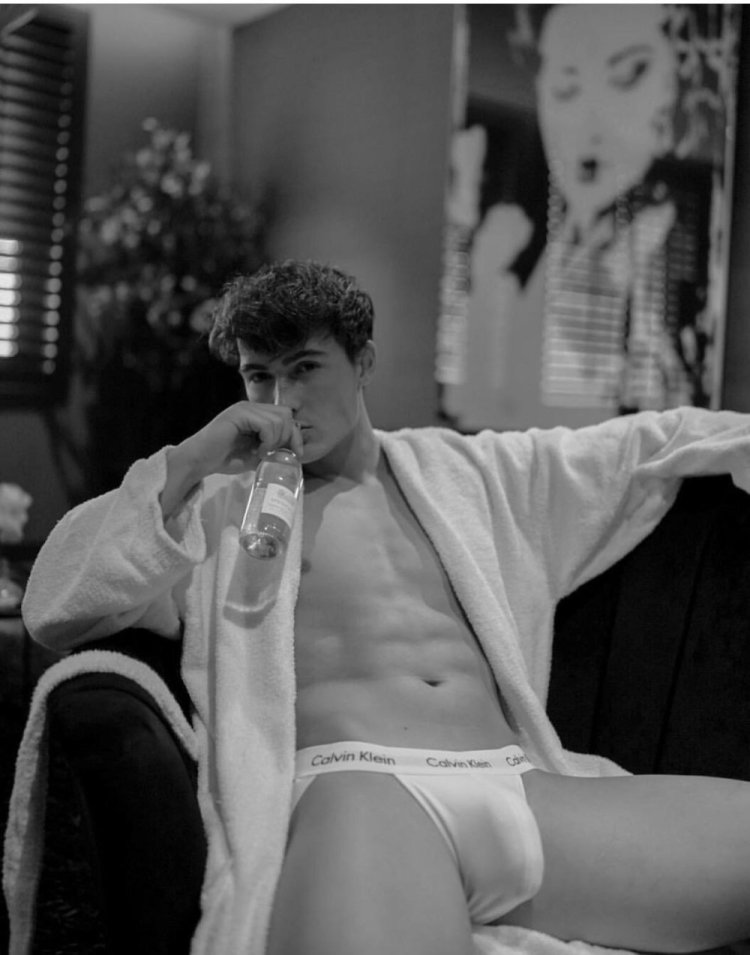 Levi Van Wilder Only Fans