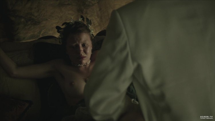 Mia goth naked medicine for health