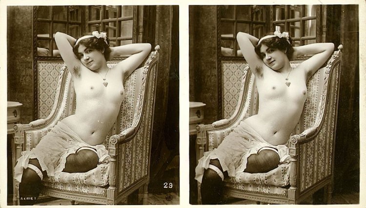 The oldest erotic photos