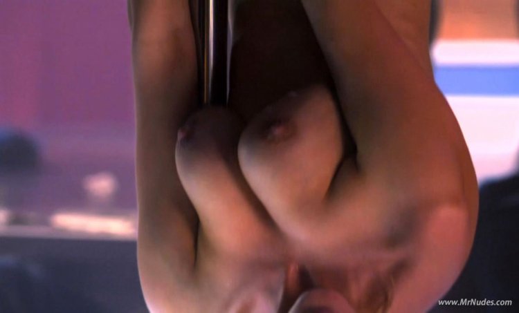 Eve Amurri-Martino Toples