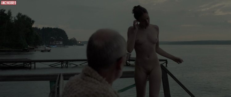 Actress Isabelle Eidlan Naked