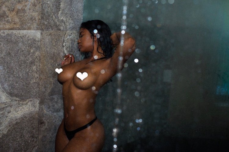 Tean Taylor Naked 2000