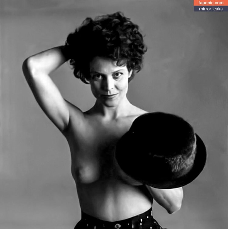 Sigurni Weaver chest