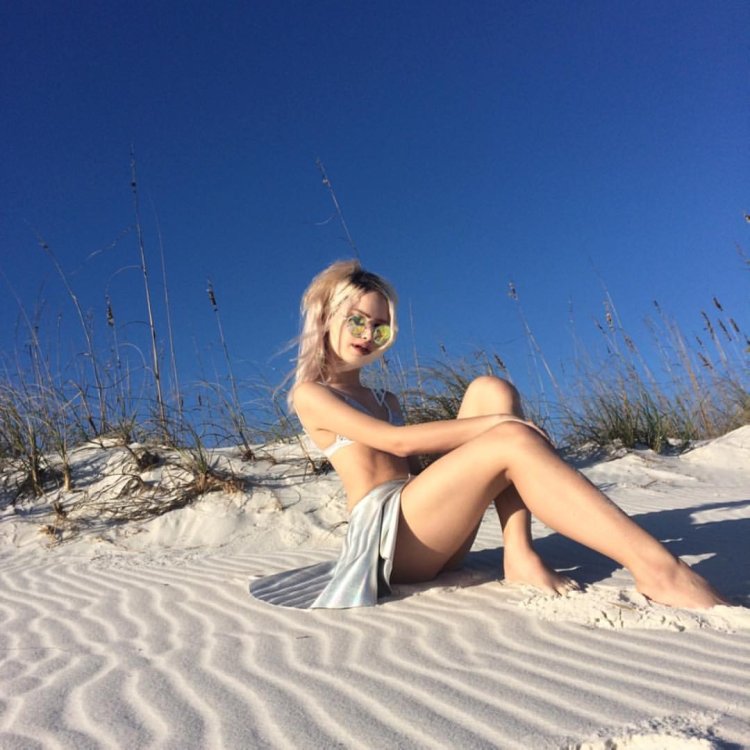 Naked trance Camilla Montoya