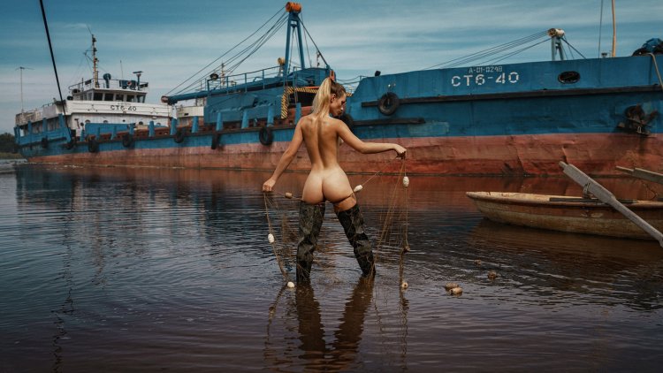 Darina Redfox Nude Model