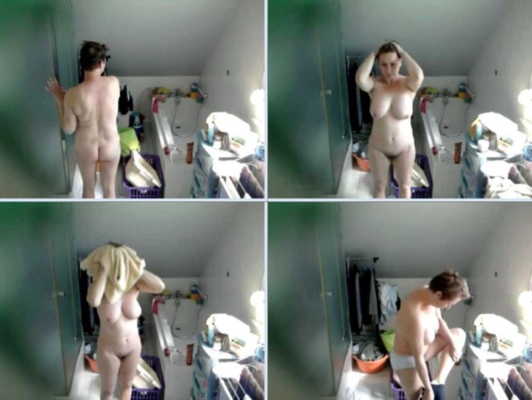 Naked women hidden camera