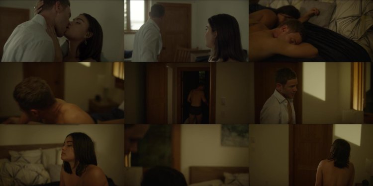 DEERI JAKOBS photo nude