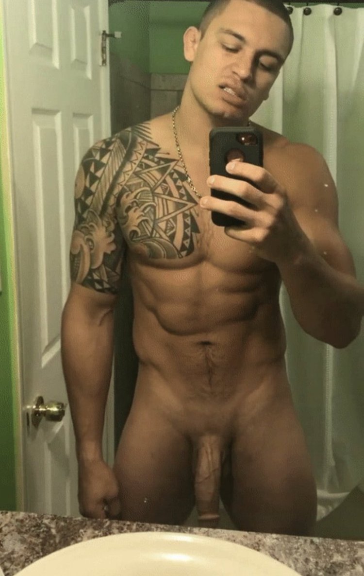 Naked celebrity guys