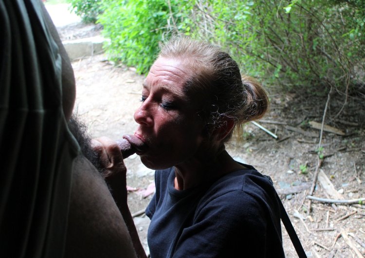 Homeless Pregnant Street Hooks Bubble Twats of Africa