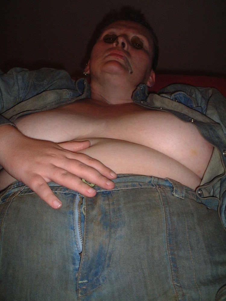 Russian Ugly Homeless Girl Nude and Russian Ugly Homeless