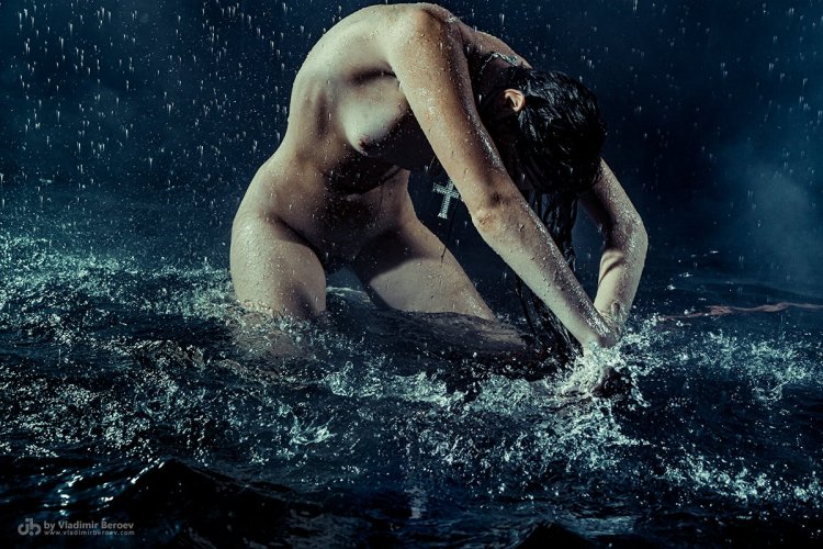 Aquasted photo shoot nude