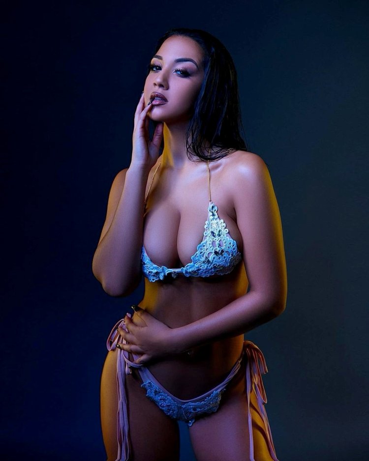 OHLAKAY KAYLA V model