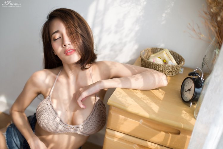 Pichana Yosuk Model Thai