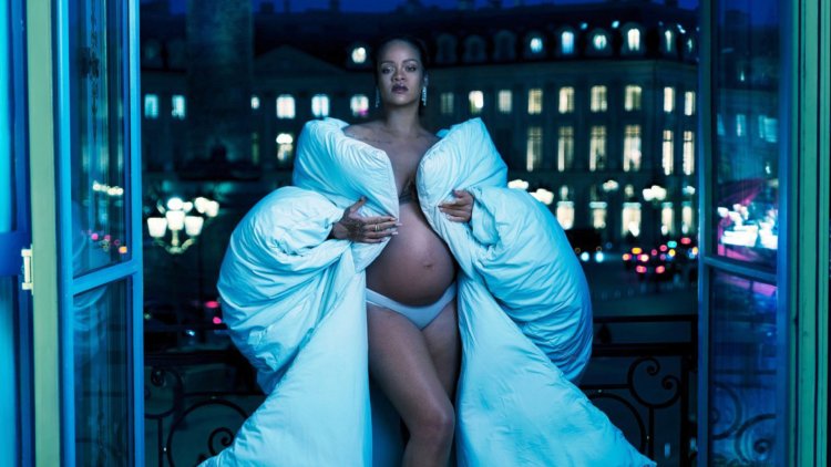 Rihanna Pregnant Vogue