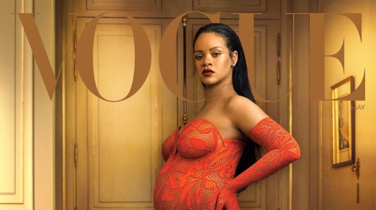 Rihanna is pregnant