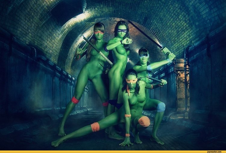 Cosplay naked ninja turtles