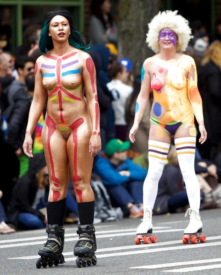 Stimulating Erotic Teens Shaved Nympho BodyPainting in Public