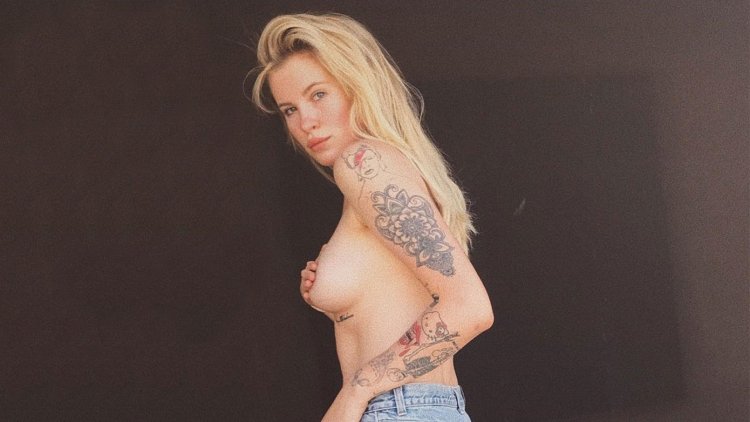 Airland Baldwin Topless