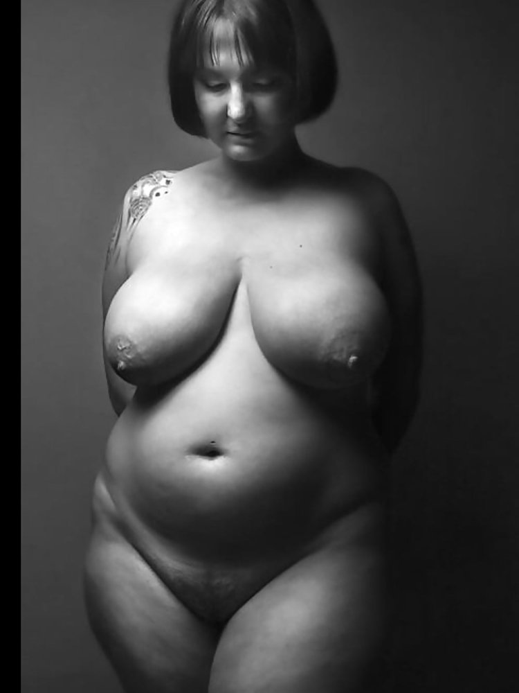 Fat women. Nude art
