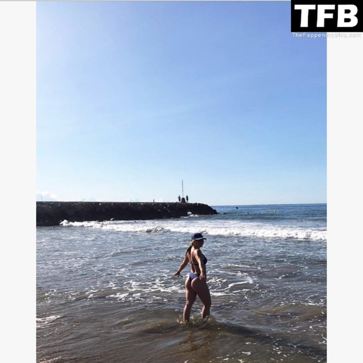 Charlotte Bomon swimsuit