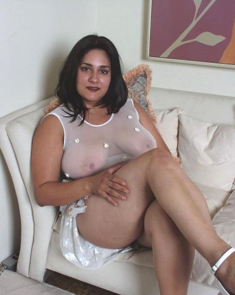 Arab matures, voyeur