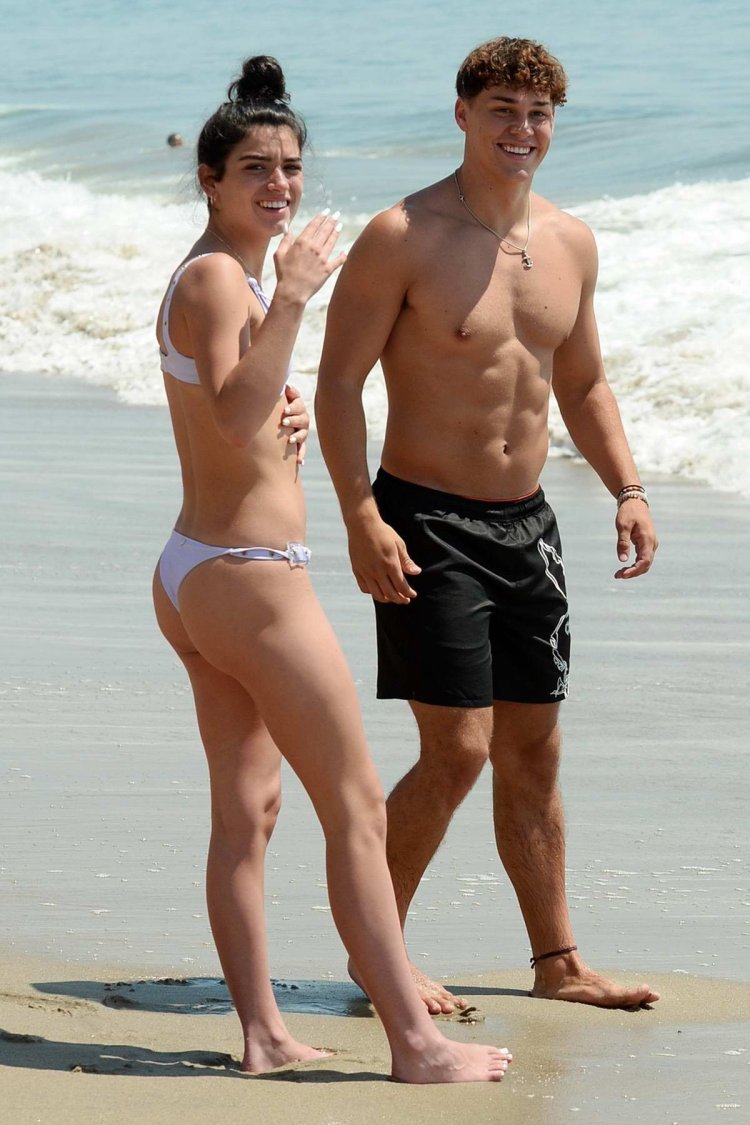 Charlie d’Amelio bikini