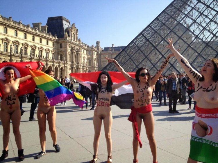 The parade of naked feminists