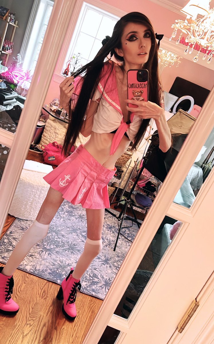 Eugenia Cooney to weight loss