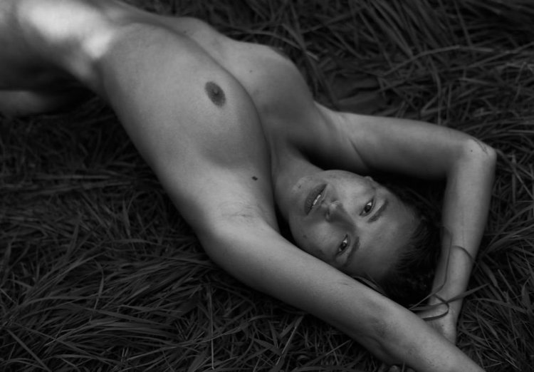 Photo shoot nude ordinary people